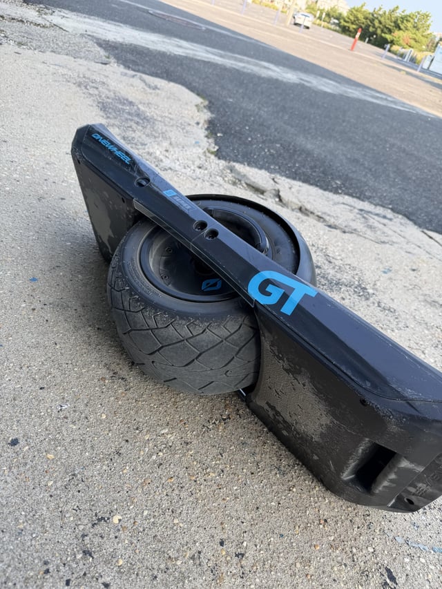 Do you wipe your Onewheel after an off-road ride before you place it in the car?