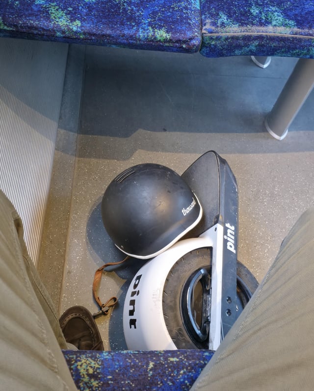 Pint + public transit. Name a more iconic duo.