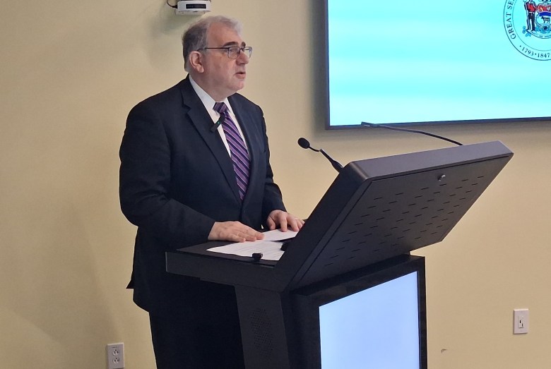 Sen. Spiros Mantzavinos (D-Elsemere)