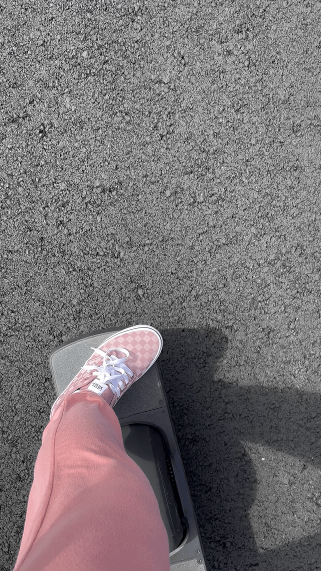 If I leave my car parked in the front yard then cars have to slow down. I’ll jump you guys and let it hit them. Before they hit me I swear. Cars are the scariest thing about a one wheel (to me). I’d ride is more but am I trippin or is this scary when they don’t move over?