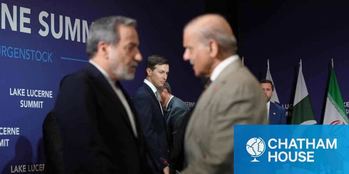 President Donald Trump's son-in-law Jared Kushner (centre) looks on as Iran's Foreign Minister Abbas&nbsp;Araqchi&nbsp;(left) shakes hands with Pakistan's Prime Minister Shehbaz Sharif (right) 