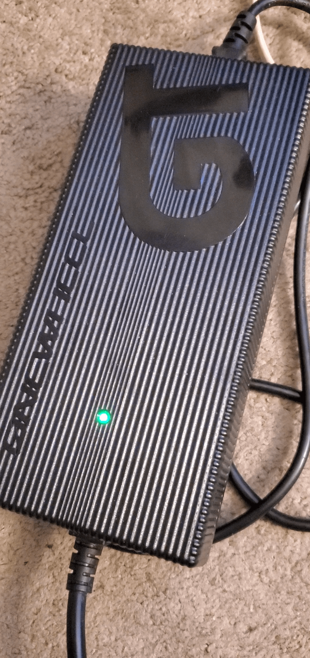 GT Hypercharger blinking red and green