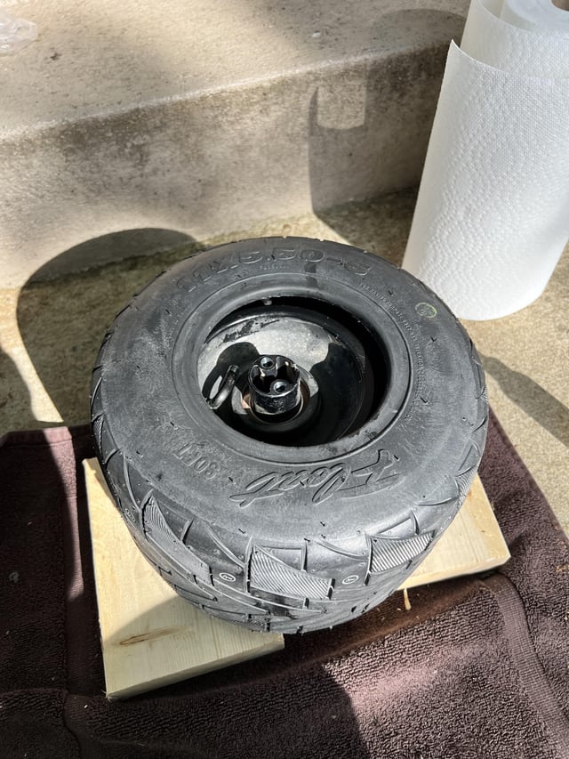 Can’t get 5 inch Enduro tire over the rim. Ideas?