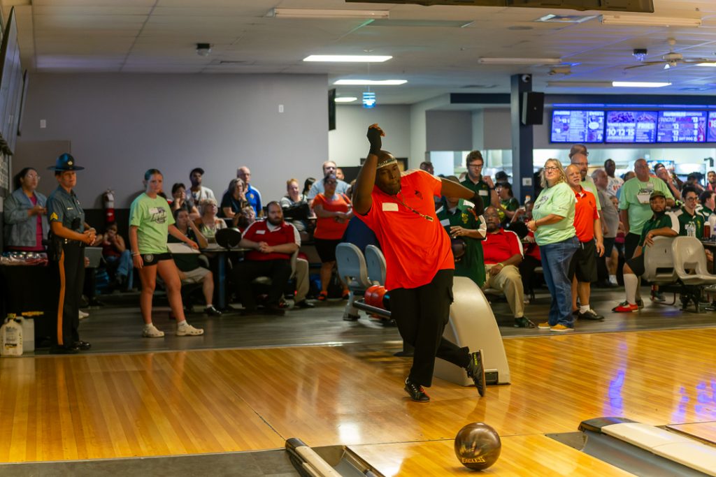 A member of the Wilmington Wizards bowls with a Philadelphia Eagles inspired bowling ball.